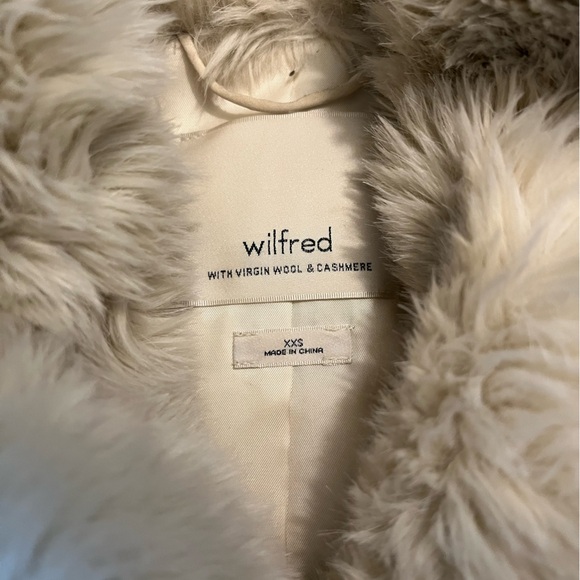 Aritzia Wilfred wool coat with fur collar size XXS - Picture 5 of 10